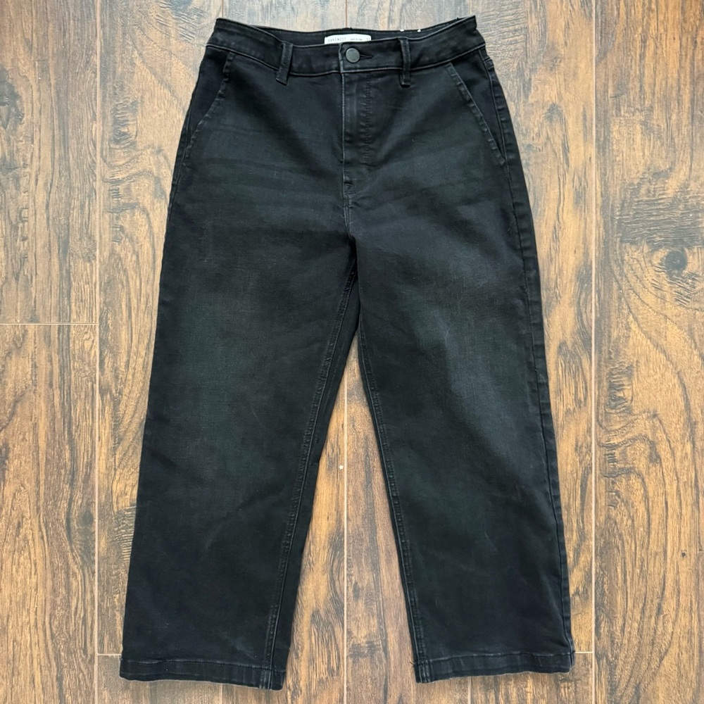 Jeanswest Size 10 Relaxed Capris